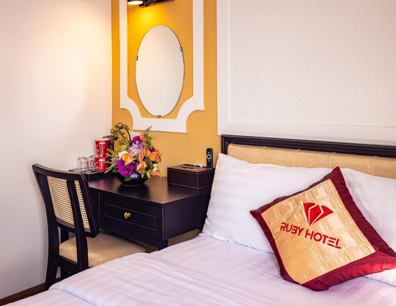 Ruby Hotel Vĩnh Long Εξωτερικό φωτογραφία