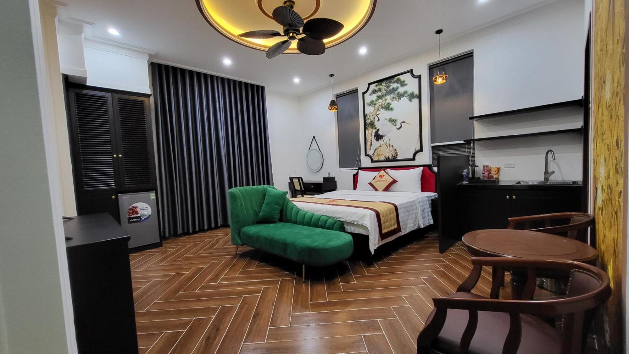 Ruby Hotel Vĩnh Long Εξωτερικό φωτογραφία