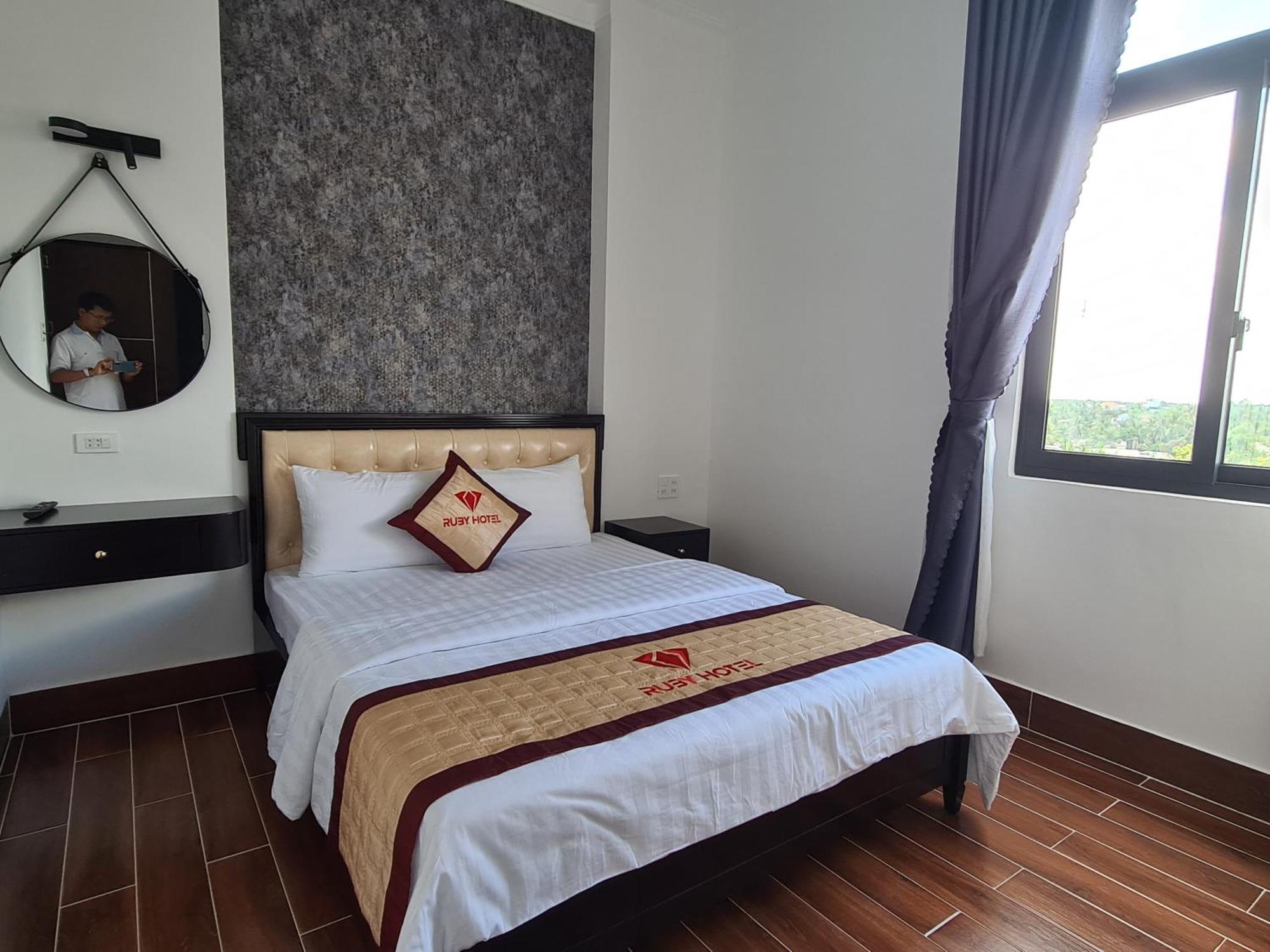 Ruby Hotel Vĩnh Long Εξωτερικό φωτογραφία